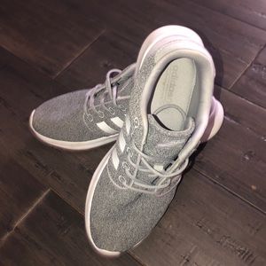 Adidas Cloudfoam sneakers